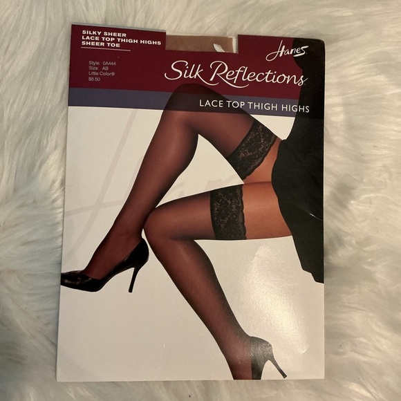 Hanes Silk Reflections Lace Top Thigh Highs new in original packaging - Picture 1 of 6